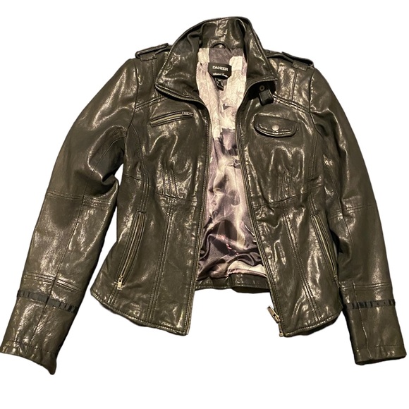 Danier leather jacket - Picture 1 of 10